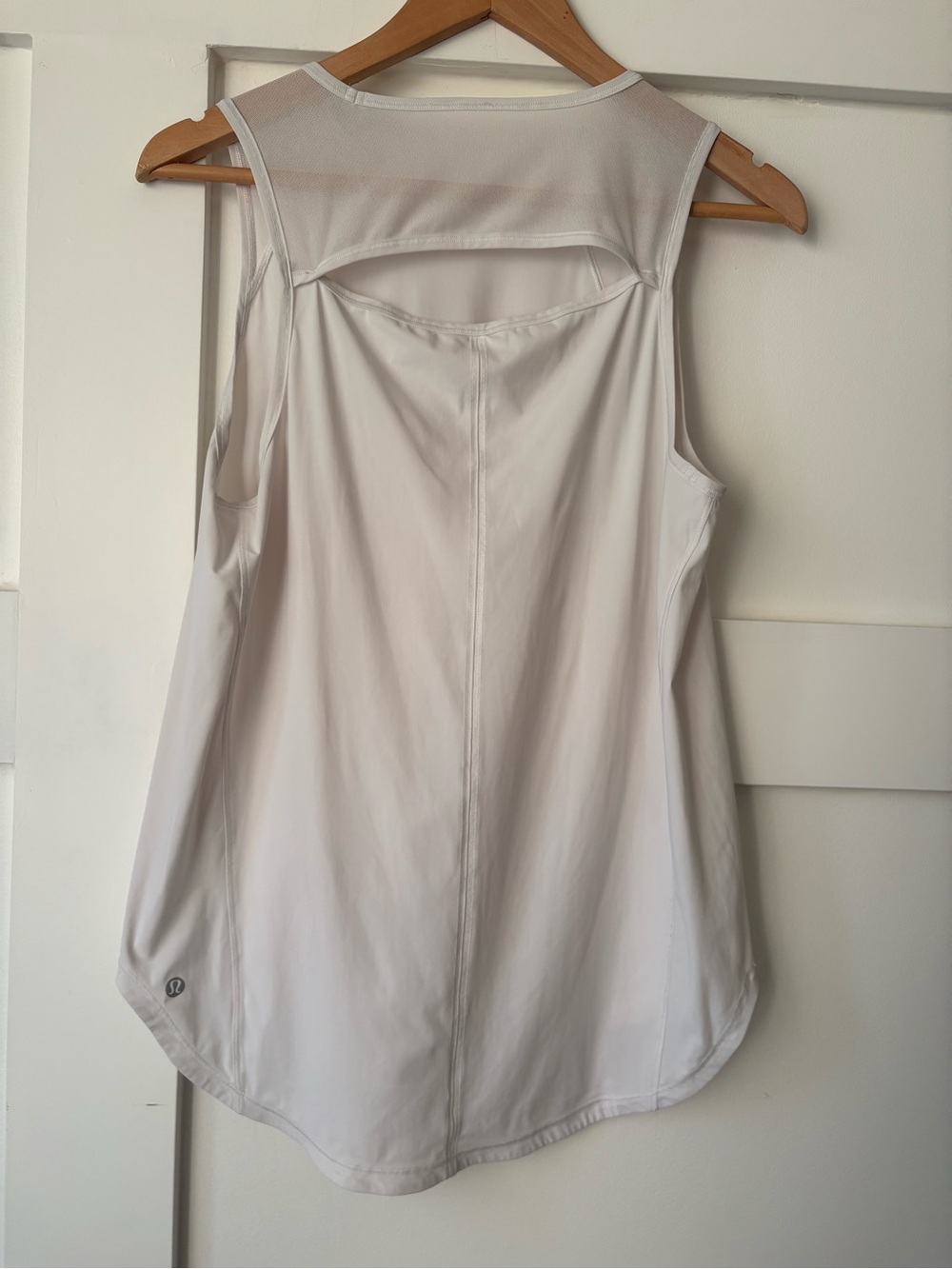 Lululemon • Sculpt Tank • Size 8 - Picture 4 of 5